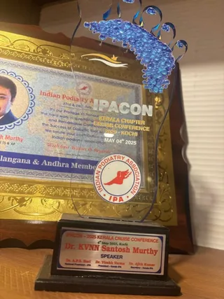 IPACON 2025 speaker trophy awarded to Dr. KVNN Santosh Murthy